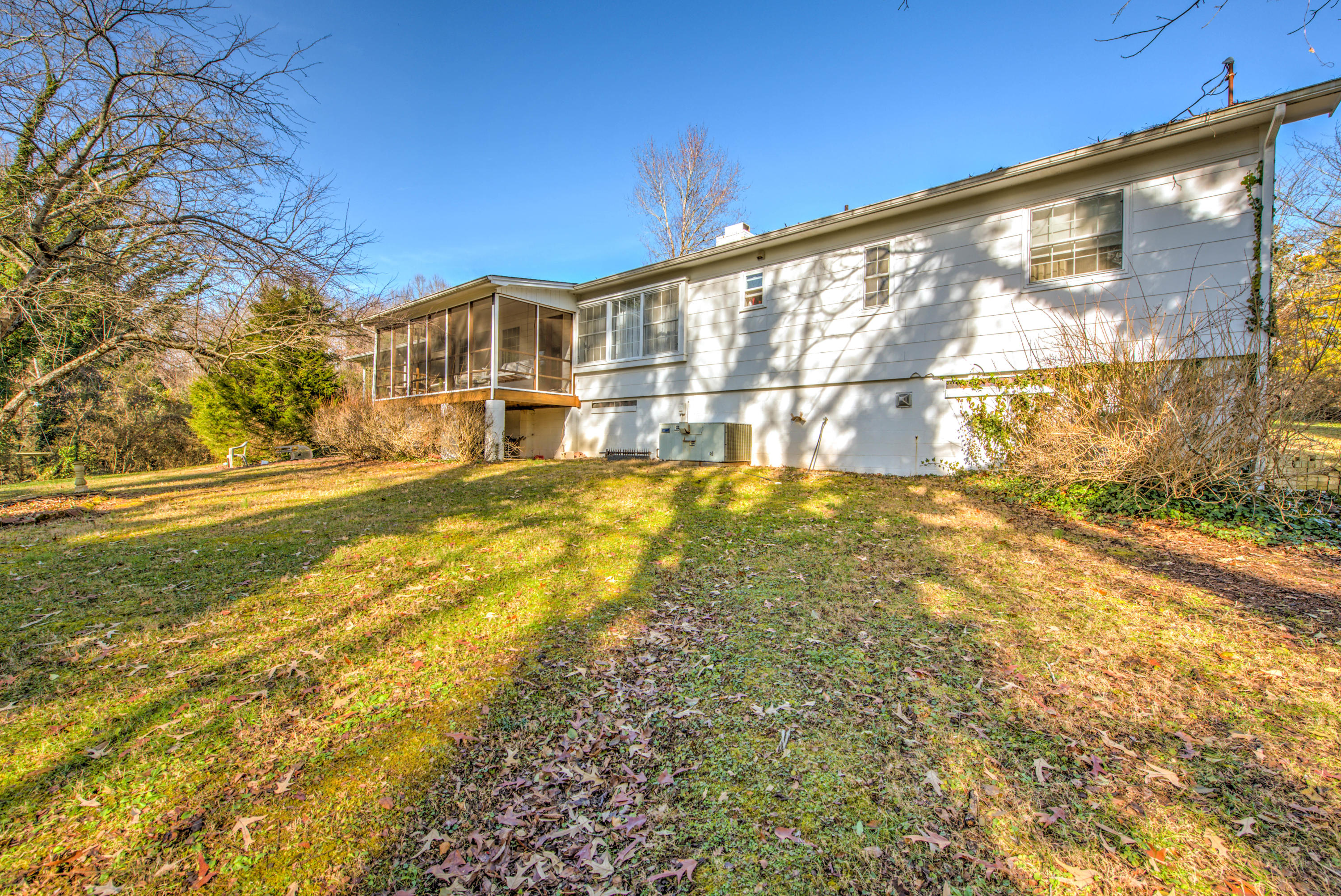 109 Norris Lane Oak Ridge, TN 37830 - Photo 22 of 22 Backyard