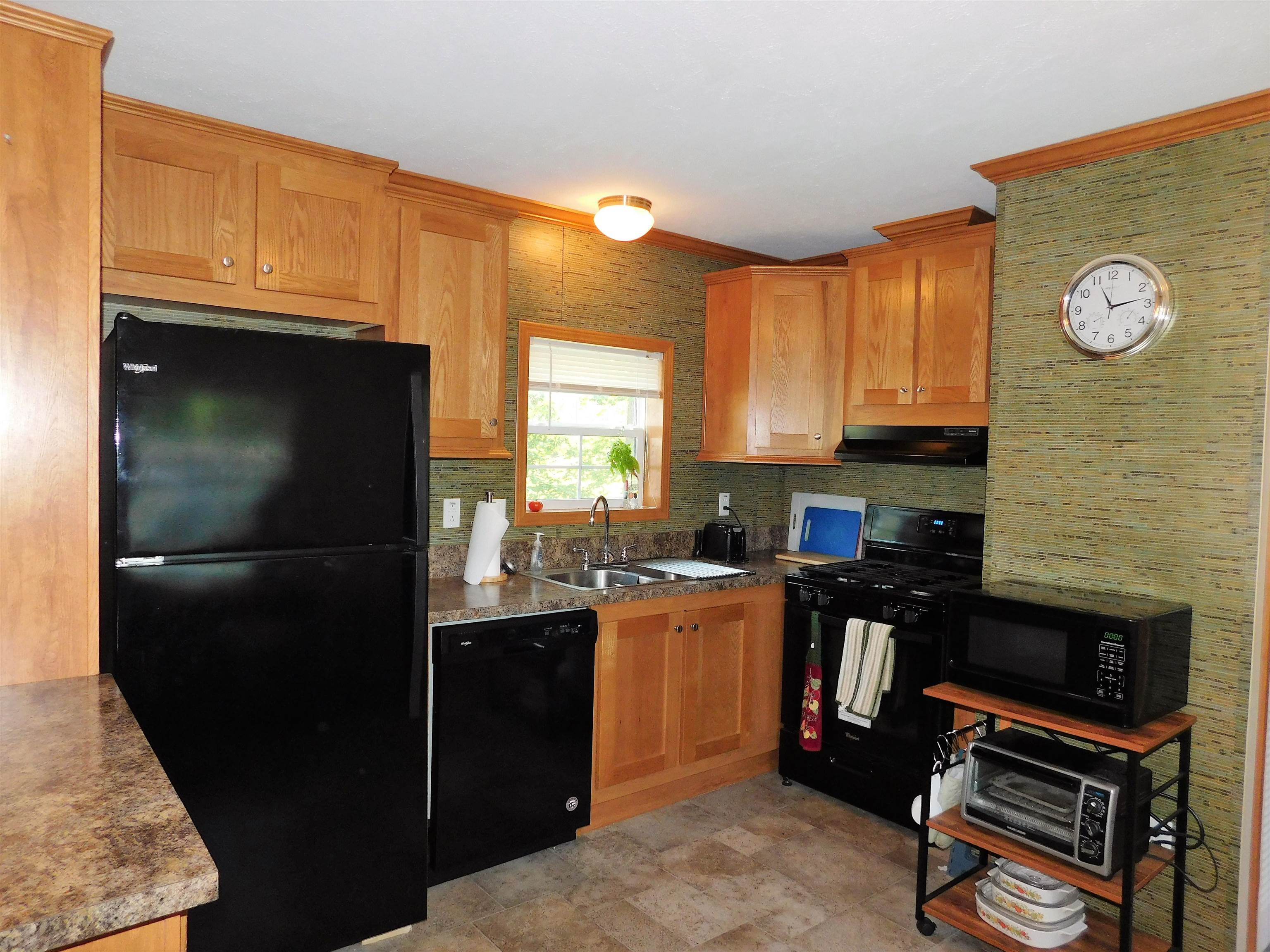 35 Melrose Drive Rochester, NH 03868 - Photo 1 of 21 Gallery Image 1