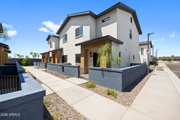 $275,000 | 2337 East McArthur Drive, Tempe, AZ 85288
