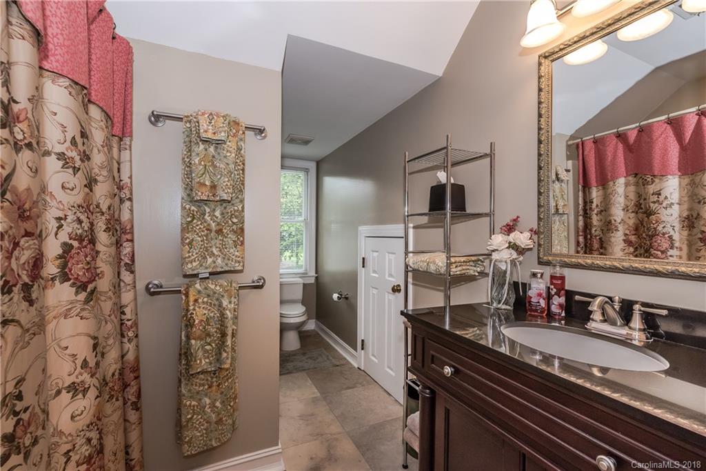 19624 Meta Road, Unit 20 Cornelius, NC 28031 - Photo 21 of 31 Gallery Image 21