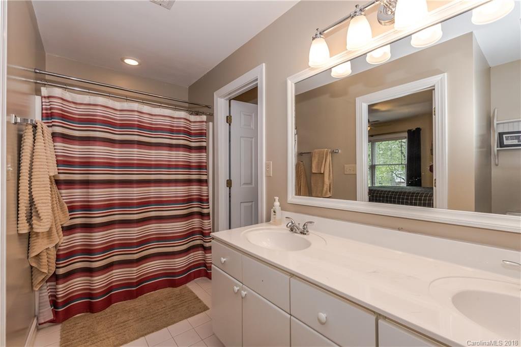 19624 Meta Road, Unit 20 Cornelius, NC 28031 - Photo 23 of 31 Gallery Image 23