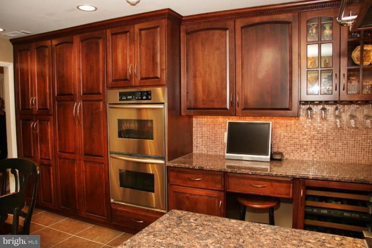 3001 Old Court Road Pikesville, MD 21208 - Photo 5 of 27 Kitchen #3