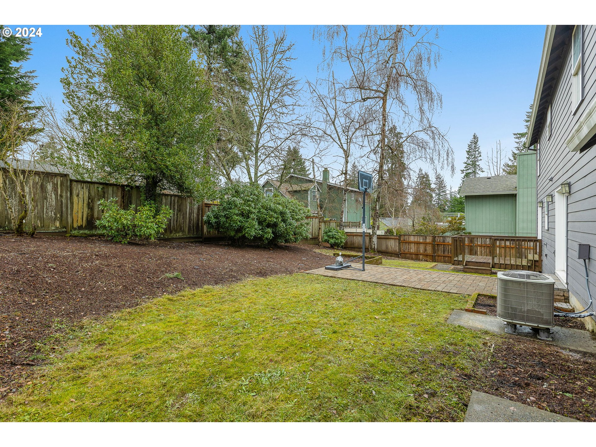 3625 Southwest Vacuna Street Portland, OR 97219 - Photo 26 of 27 a view of a swimming pool with an outdoor seating