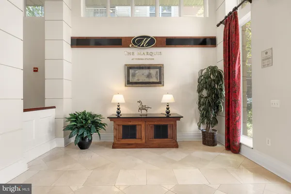 $500,000 | 9486 Virginia Center Boulevard, Unit 2, Vienna, VA 22181
