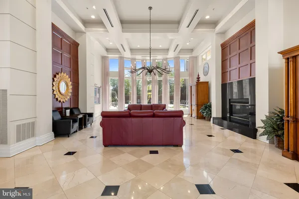 $500,000 | 9486 Virginia Center Boulevard, Unit 2, Vienna, VA 22181