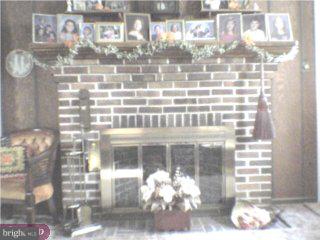 16 Walnut Road Wallingford, PA 19086 - Photo 3 of 5