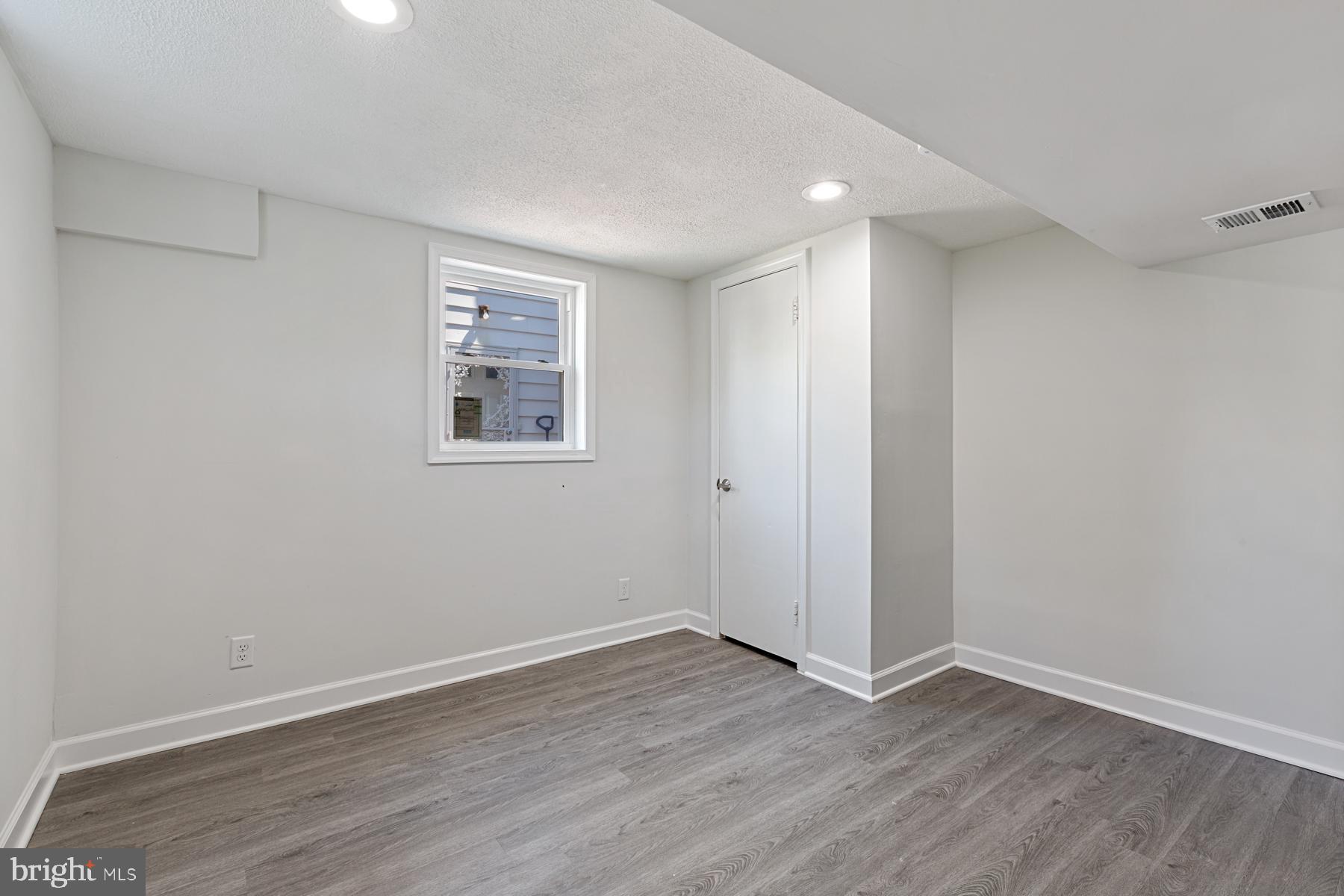 1816 Dewitt Avenue Capitol Heights, MD 20743 - Photo 32 of 37