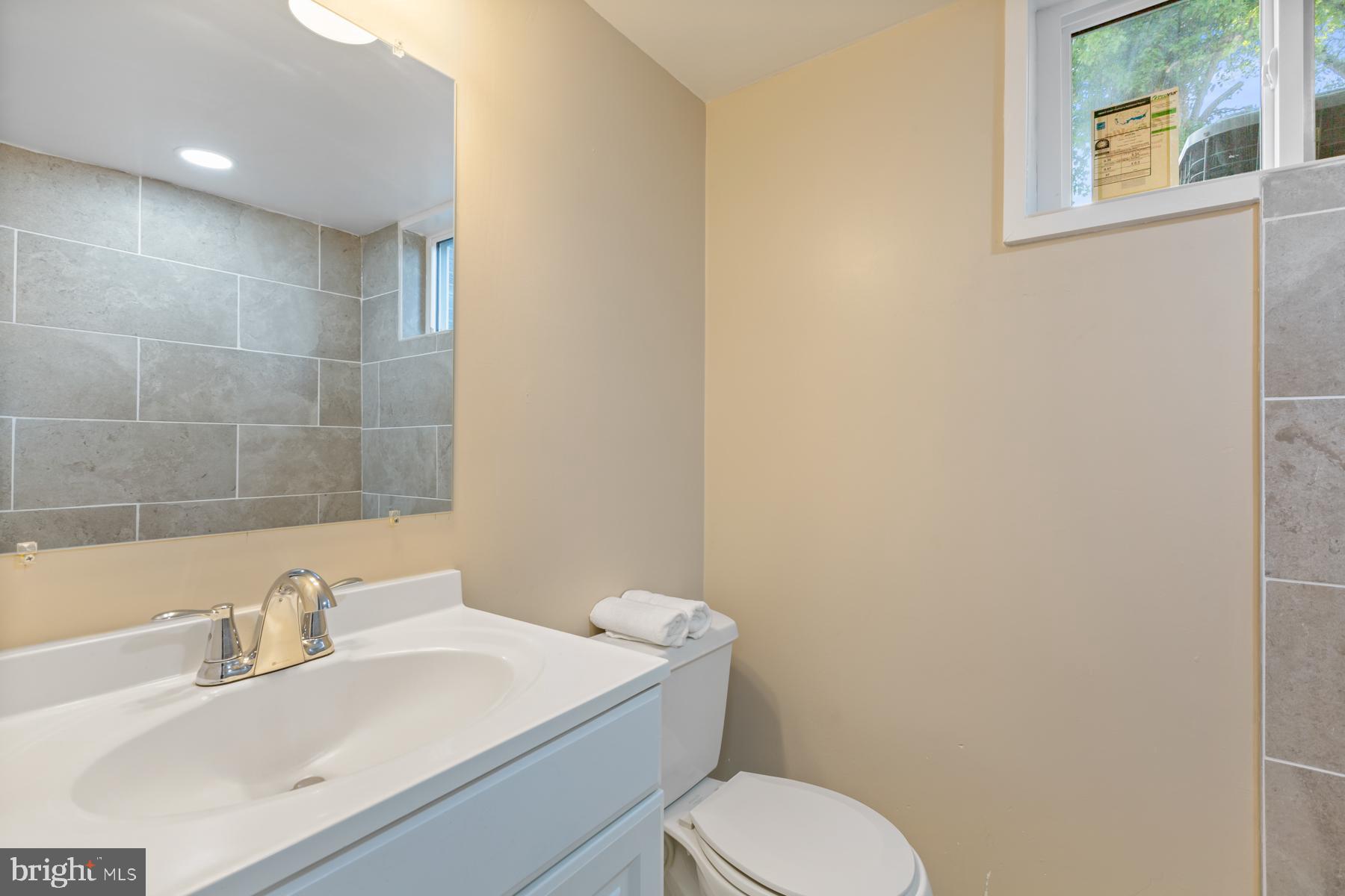 1816 Dewitt Avenue Capitol Heights, MD 20743 - Photo 34 of 37