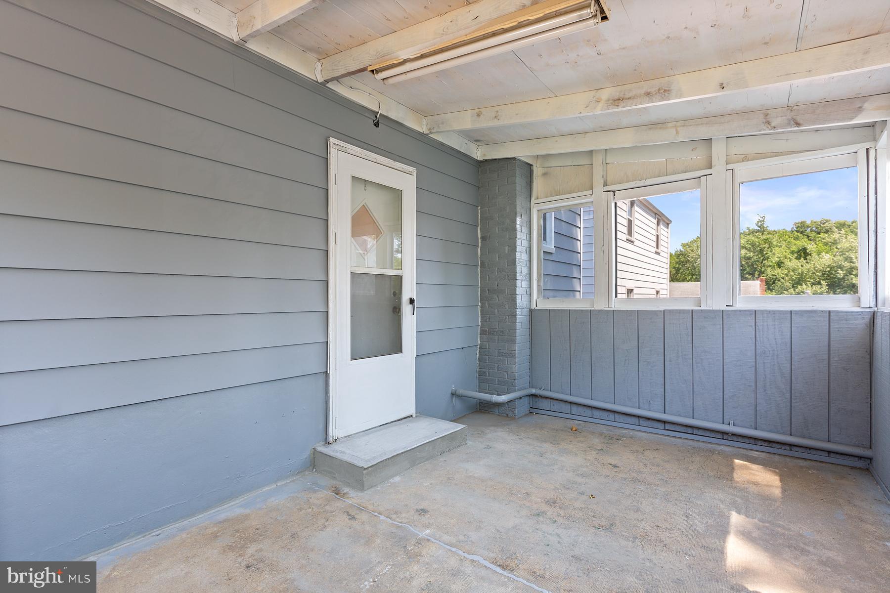 1816 Dewitt Avenue Capitol Heights, MD 20743 - Photo 6 of 37