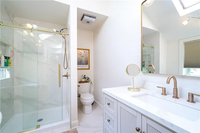 $599,900 | 105 Summit, Wathena, KS 66090