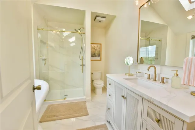 $599,900 | 105 Summit, Wathena, KS 66090