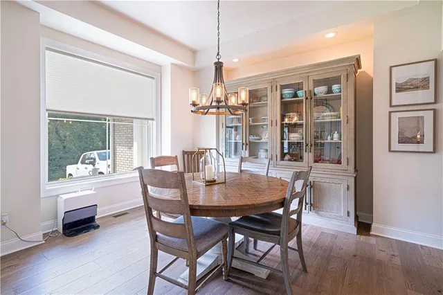 $599,900 | 105 Summit, Wathena, KS 66090