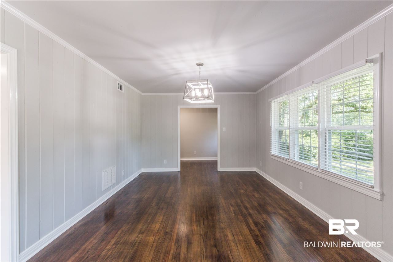 258 Jackson Boulevard Mobile, AL 36609 - Photo 11 of 31