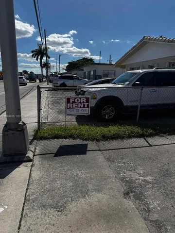 $2,200 | 4796 East 10th Avenue, Unit 2, Hialeah, FL 33013