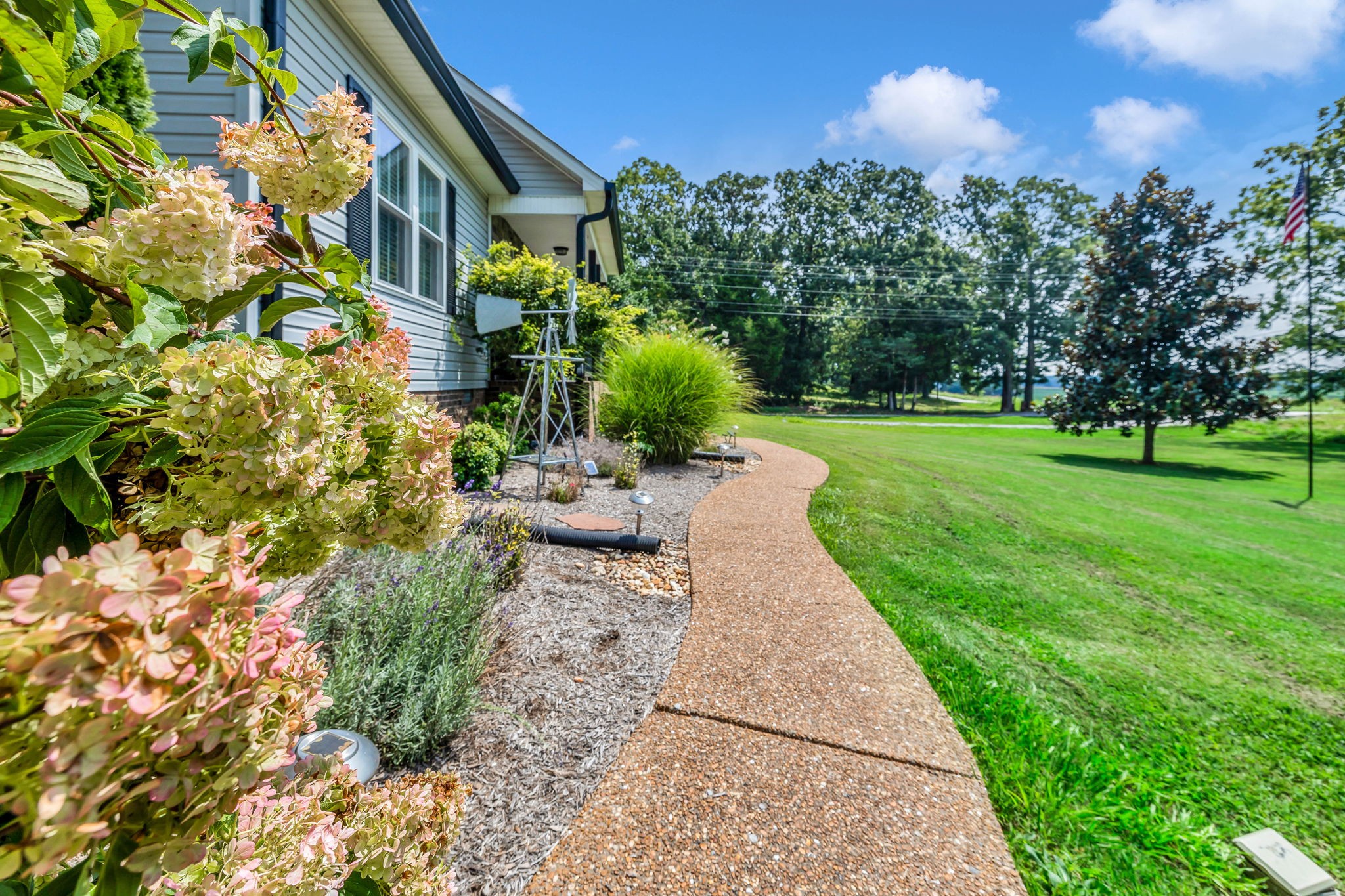 6486 Highway 25 Springfield, TN 37172 - Photo 4 of 69 Gallery Image 4