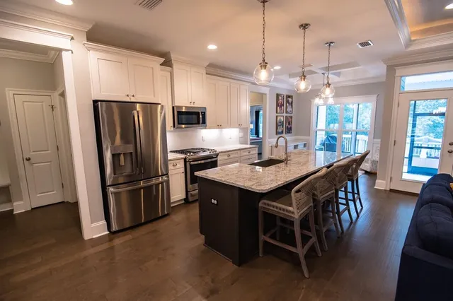 $525,000 | 2146 Stiles Pond Court, Tallahassee, FL 32303