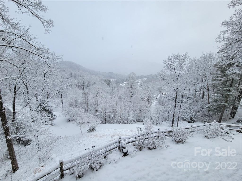 106 Signal Ridge Sylva, NC 28779 - Photo 26 of 30 Gallery Image 26