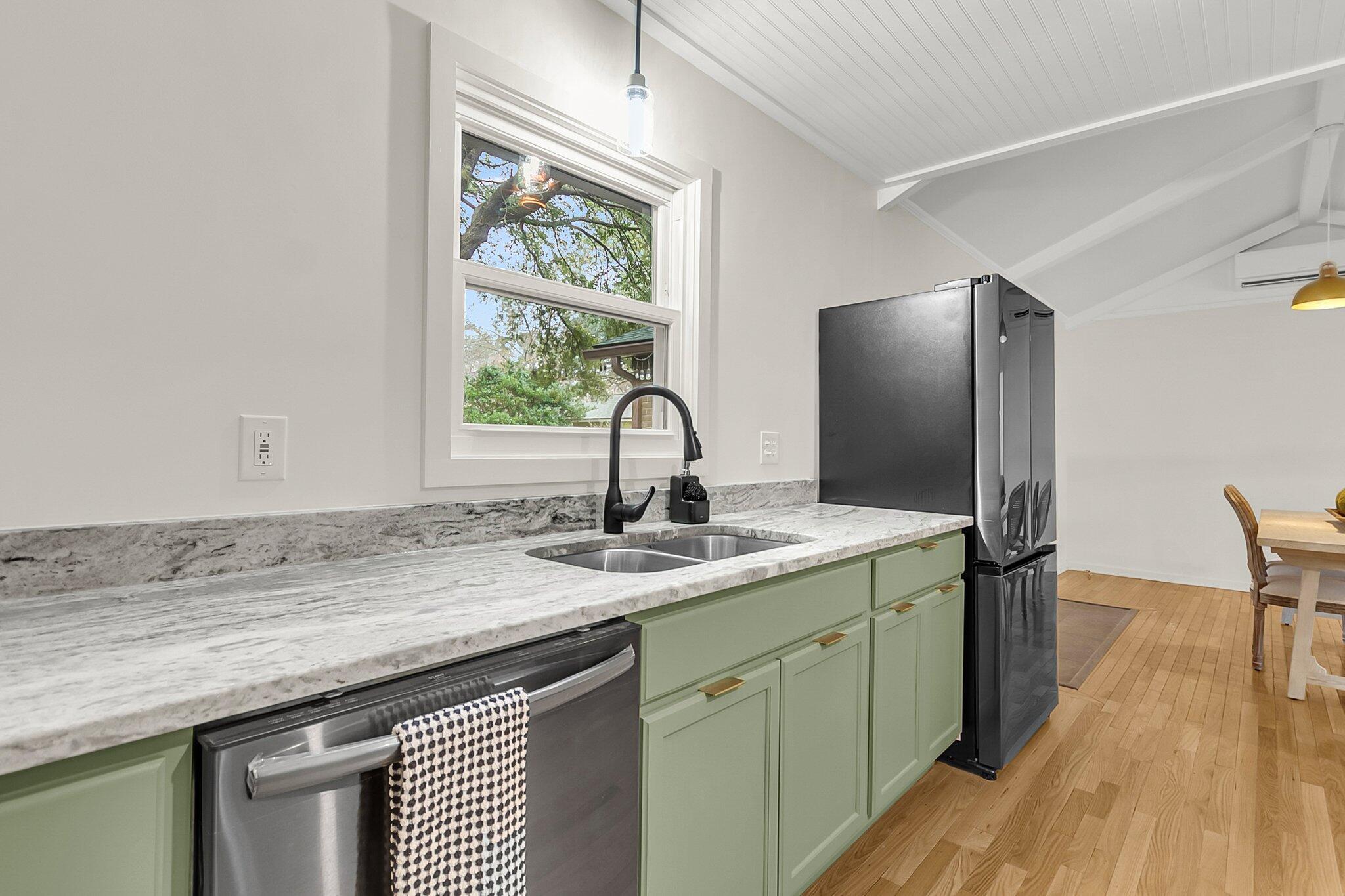 307 Driver Avenue Summerville, SC 29483 - Photo 14 of 34 CREM - 307 Driver-23