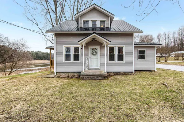 $349,000 | 423 Highgate Road, Highgate, VT 05459