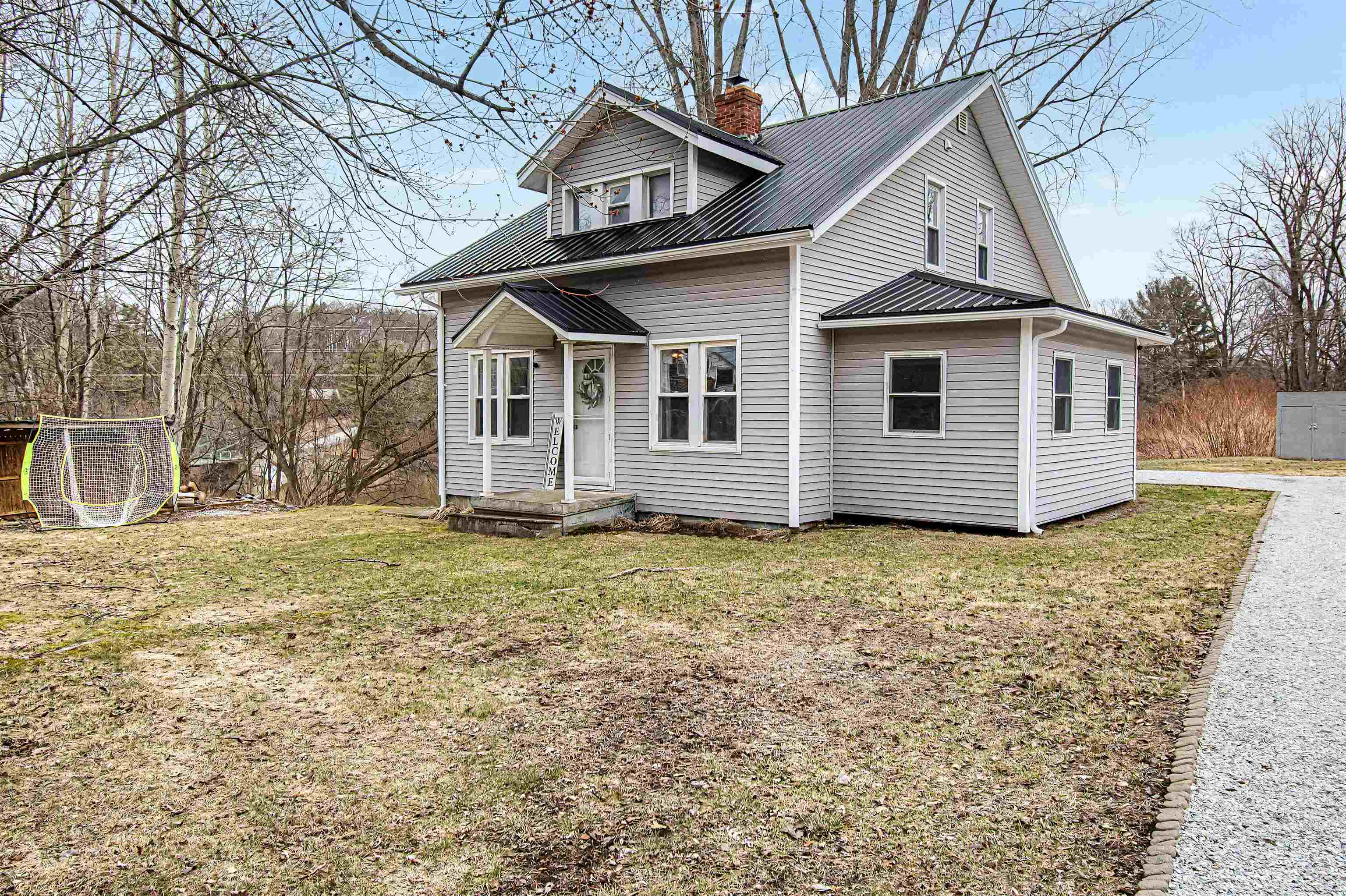 423 Highgate Road Highgate, VT 05459 - Photo 5 of 30