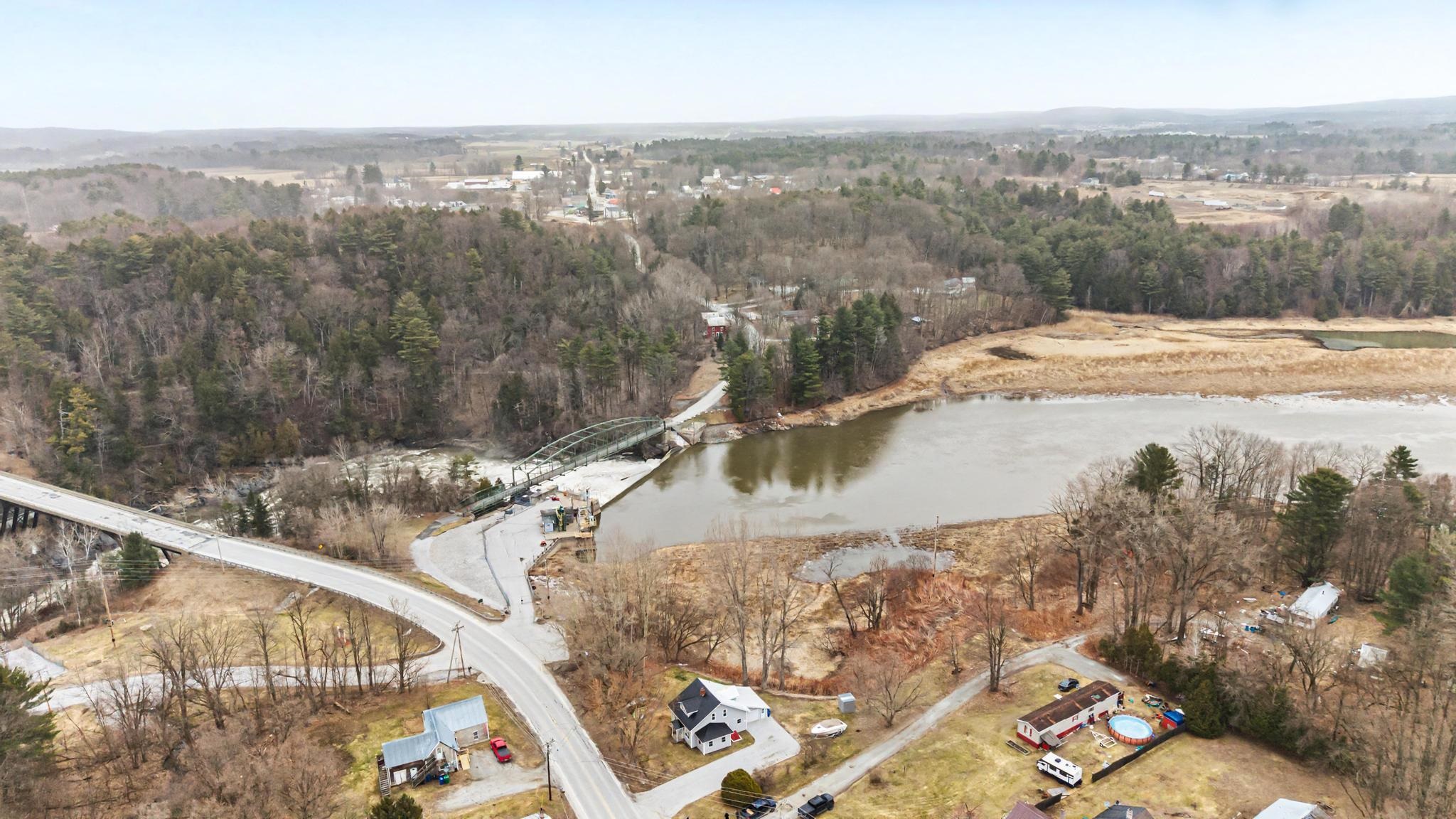 423 Highgate Road Highgate, VT 05459 - Photo 7 of 30
