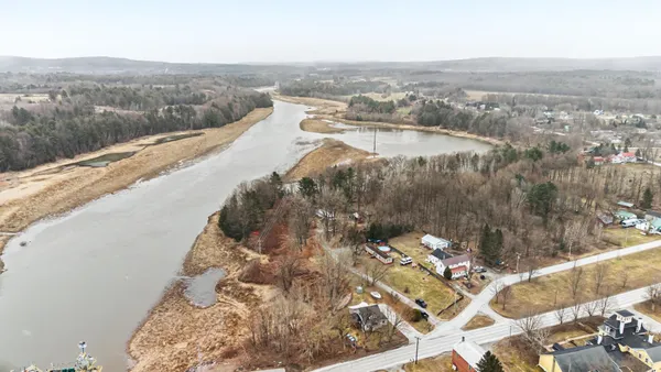 $349,000 | 423 Highgate Road, Highgate, VT 05459