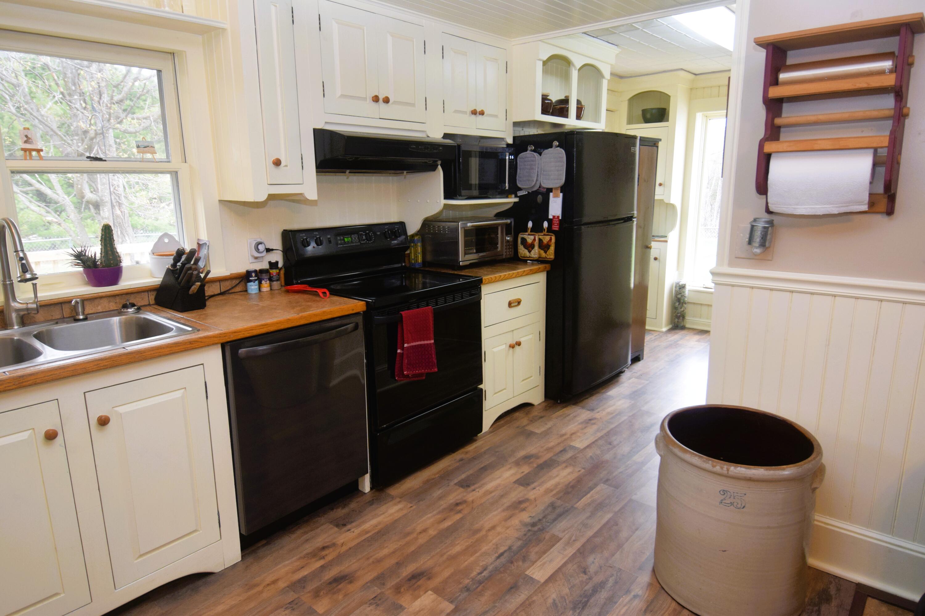 457 Lakewood Road Madison, ME 04950 - Photo 15 of 81 Kitchen