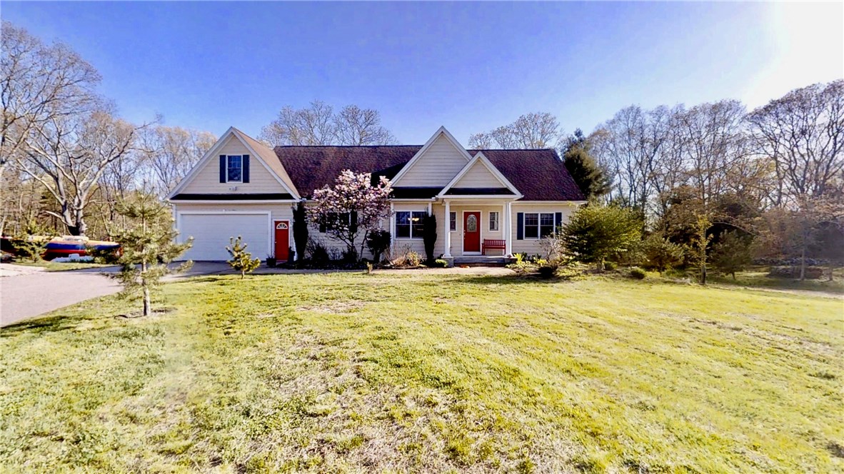 84 Chase Hill Road Hopkinton, RI 02804 - Photo 5 of 27 Gallery Image 5