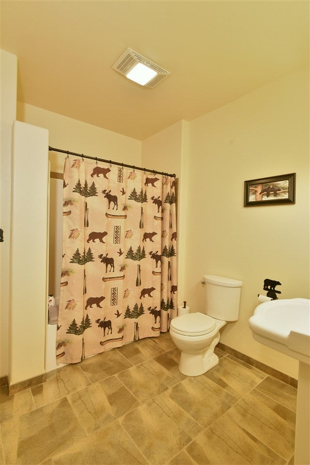 7536 North Old Stage Road Weed, CA 96094 - Photo 20 of 27 Gallery Image 20