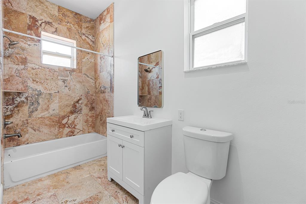11250 McMullen Road Riverview, FL 33569 - Photo 27 of 62 Gallery Image 27