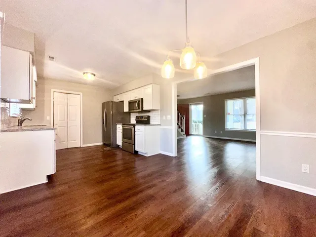 $1,800 | 105 Artesian Drive, Garner, NC 27529