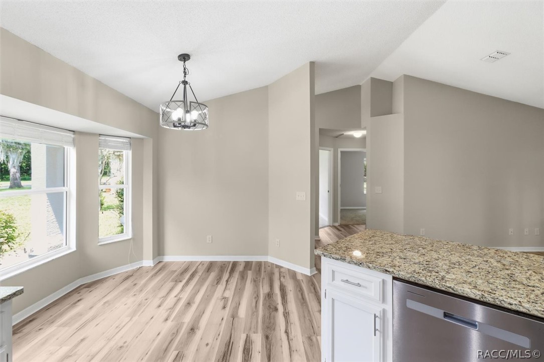 305 Violet Lane Inverness, FL 34452 - Photo 7 of 38