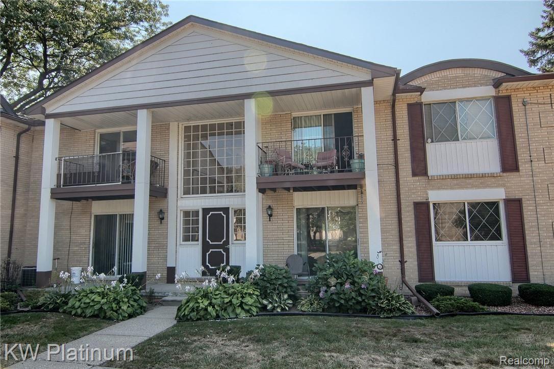 29241 Hayes Road, Unit 13 Warren, MI 48088 - Photo 2 of 22 Front_2nd_View.jpg