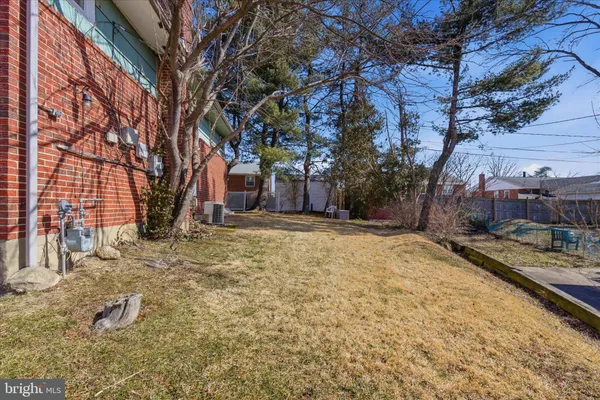 $2,500 | 2423 Harwood Road, Parkville, MD 21234