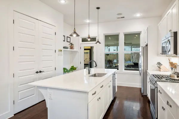 $3,500 | 994 Maplewood Place, Nashville, TN 37216