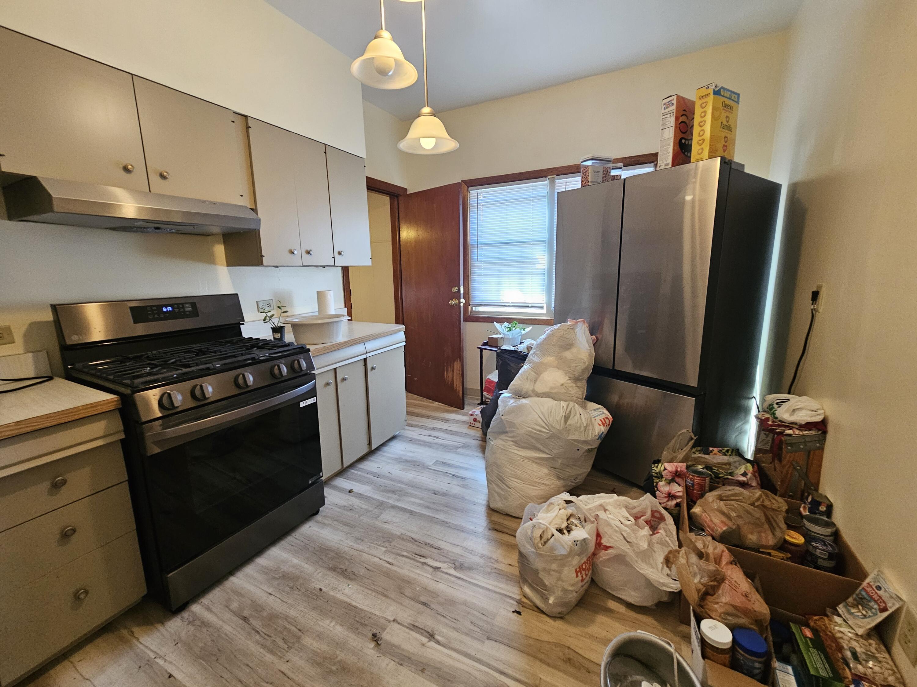 2225 Geneva Street Racine, WI 53402 - Photo 5 of 21 1000081105