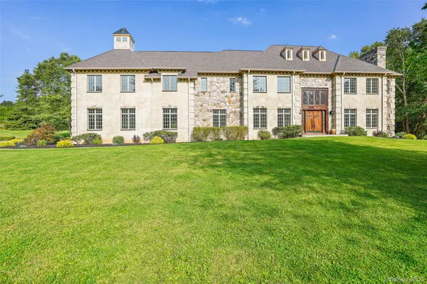 $3,450,000 | 3747 Purchase Street, Purchase, NY 10577