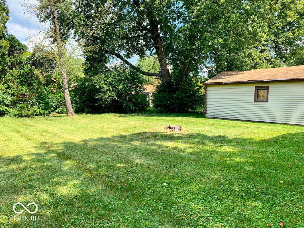 3416 West Riverside Avenue Muncie, IN 47304 - Photo 15 of 17