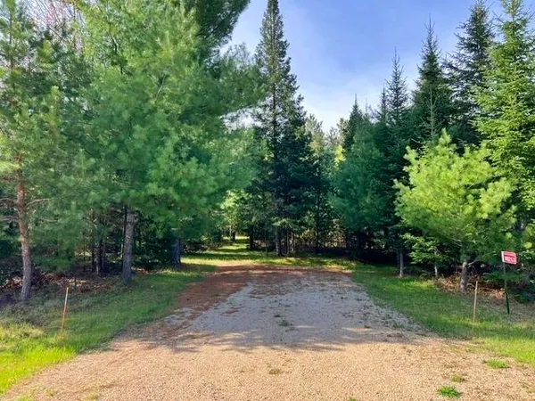 $89,900 | W8263 County Road, Pembine, WI 54156