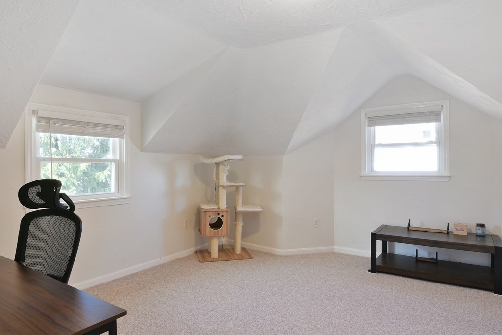 20 Valley View Lane Worcester, MA 01604 - Photo 26 of 38 Gallery Image 26