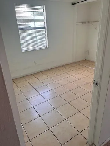 $2,350 | 1214 Highview Road, Lake Worth, FL 33462