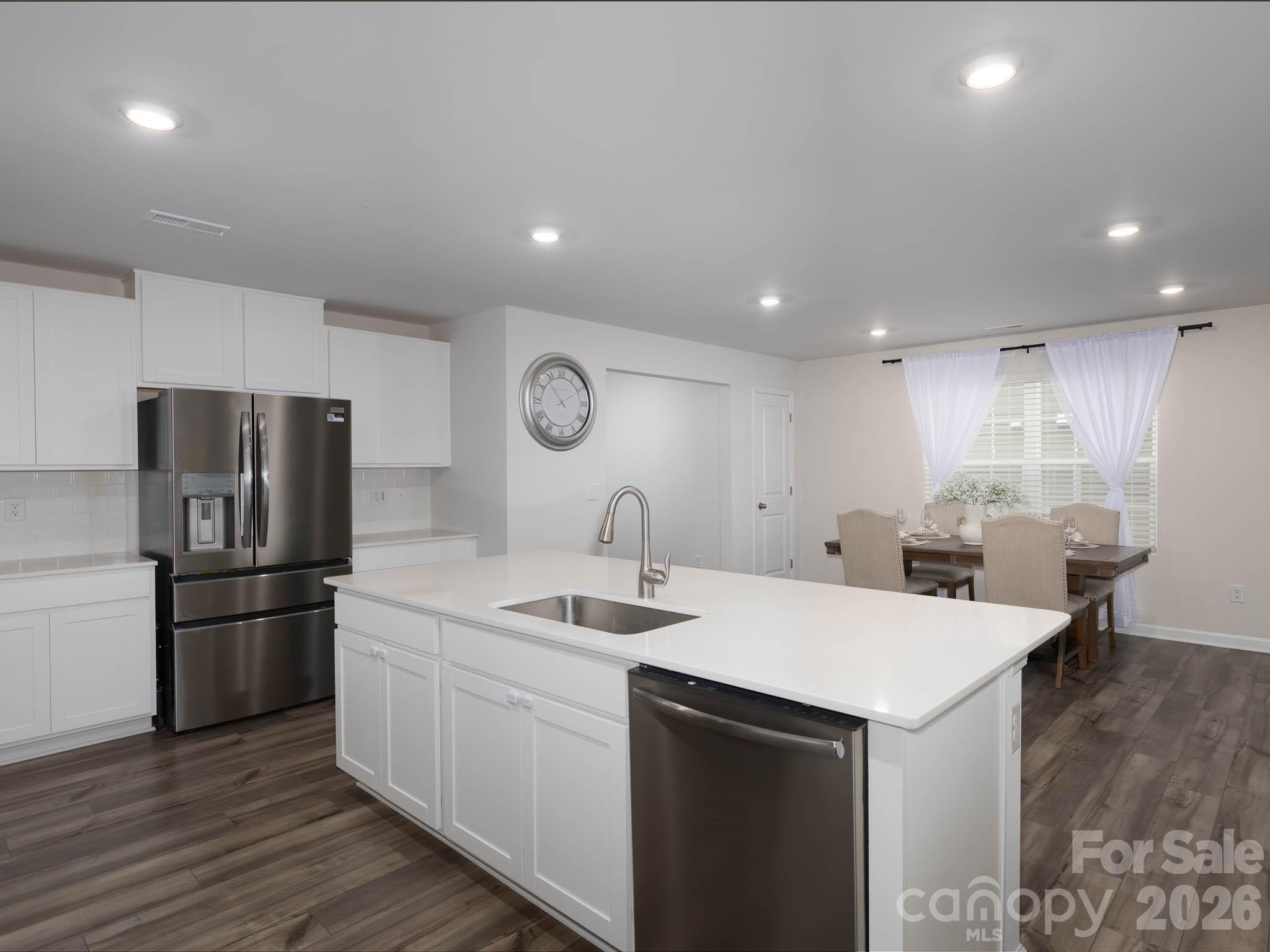 2925 Legacy Rdg Lane Catawba, NC 28609 - Photo 7 of 34