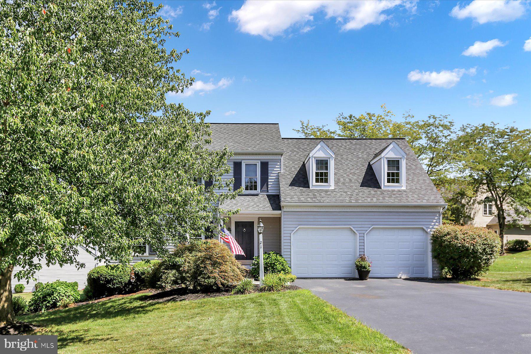 21 Round House Drive Lititz, PA 17543 - Photo 2 of 31