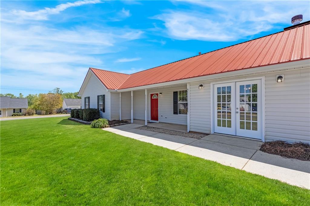 388 Royal Court Jackson, GA 30233 - Photo 25 of 28