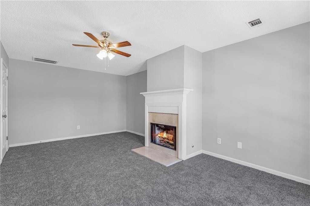 388 Royal Court Jackson, GA 30233 - Photo 5 of 28