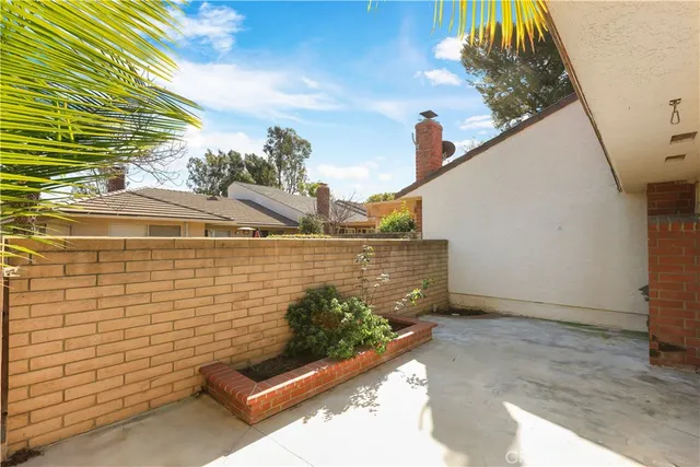 $3,900 | 5136 Thorn Tree Lane, Irvine, CA 92612