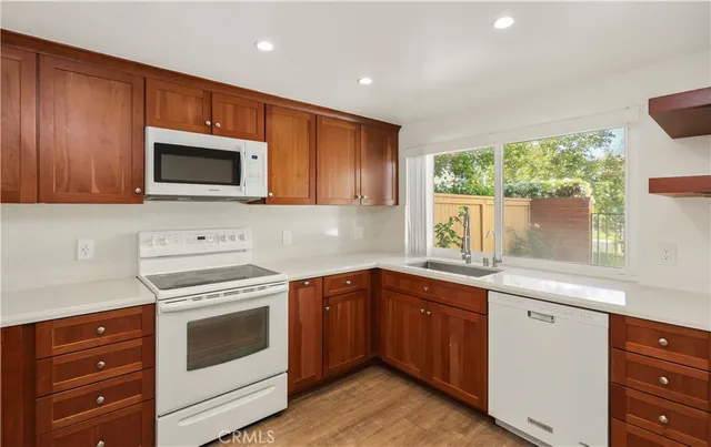 $3,900 | 5136 Thorn Tree Lane, Irvine, CA 92612