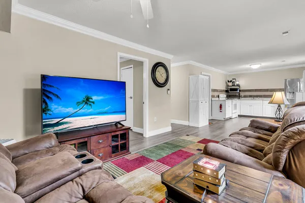 $171,000 | 611 Murphy Bay Drive, Cross, SC 29436
