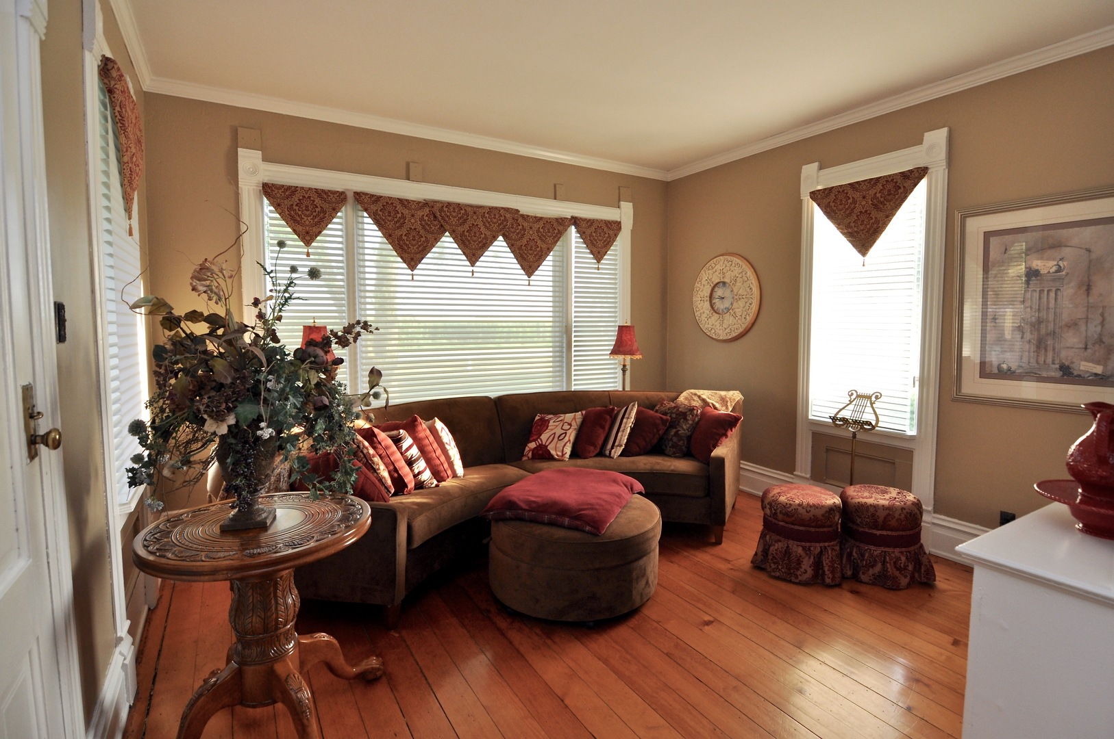 16053 Owens Road Hinckley, IL 60520 - Photo 46 of 68 a living room with furniture and a large window