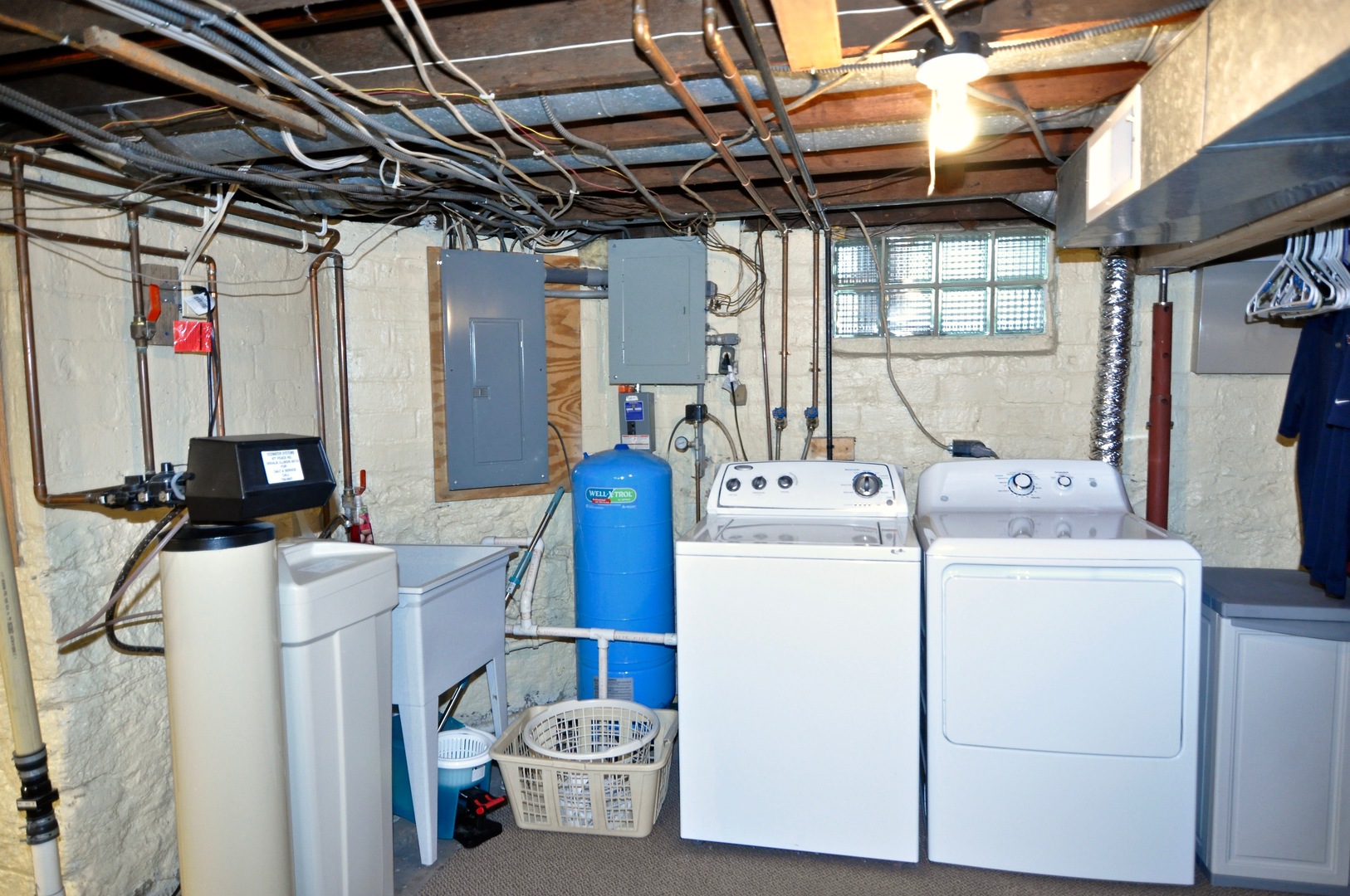 16053 Owens Road Hinckley, IL 60520 - Photo 65 of 68 a utility room with dryer and washer